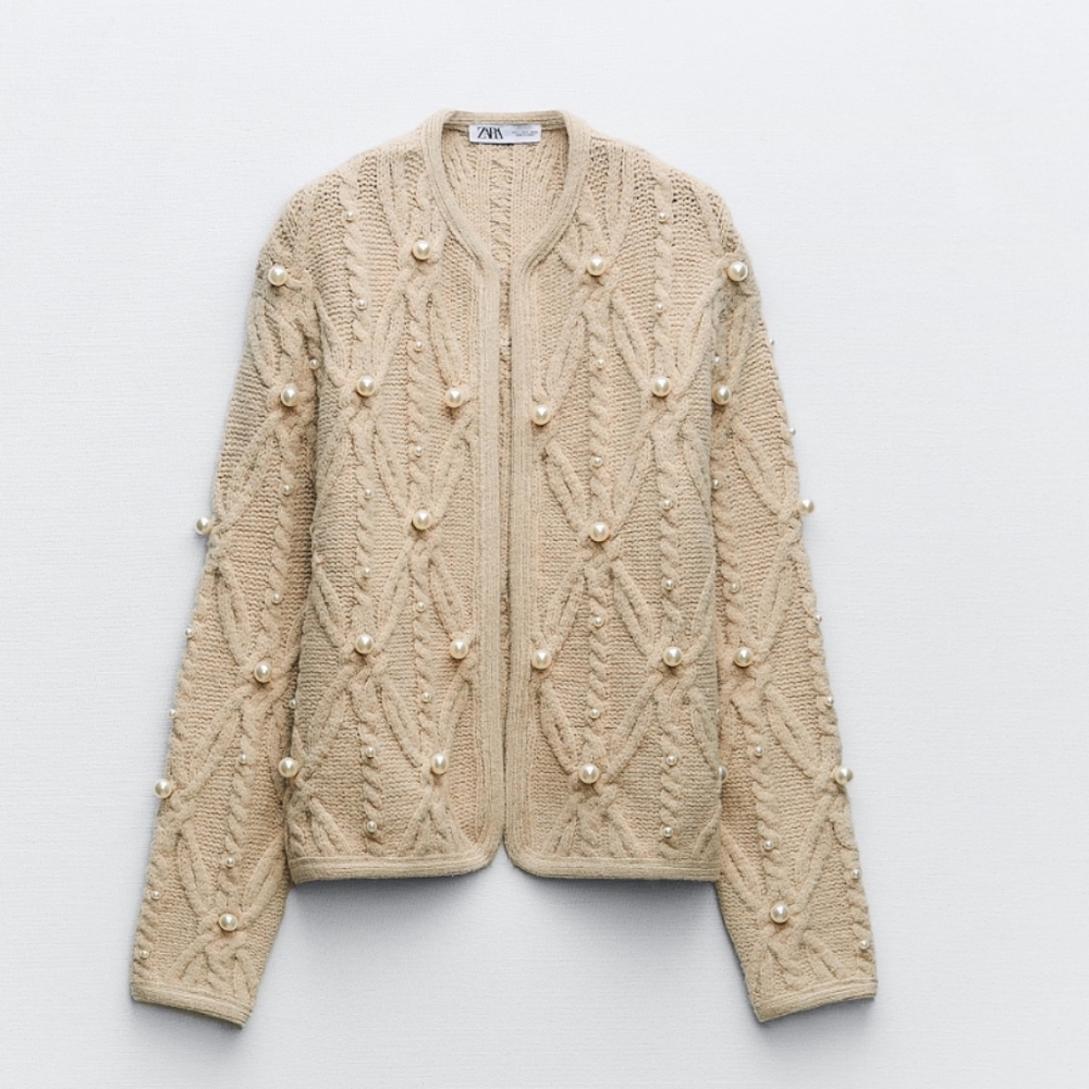 PEARL CABLE KNIT CARDIGAN SIZE L - Picture 1 of 8